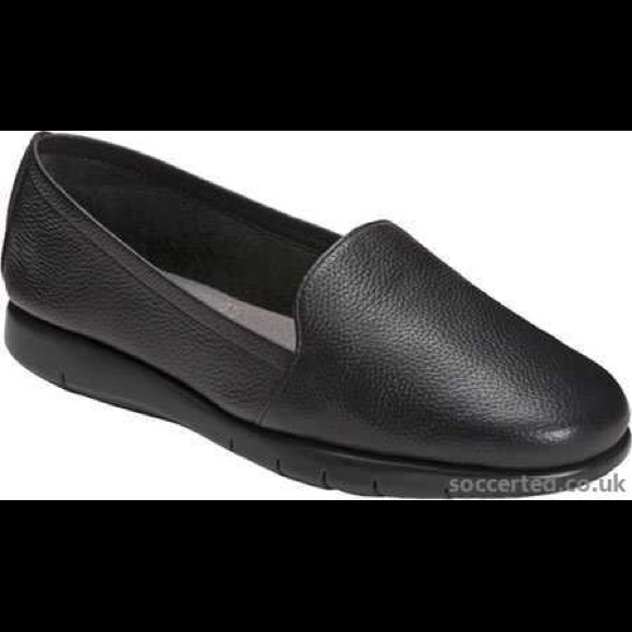 aerosoles patent leather loafers